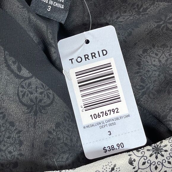 Torrid Medallion Chiffon Layered Tank Top Sz 3/3X - Picture 5 of 7